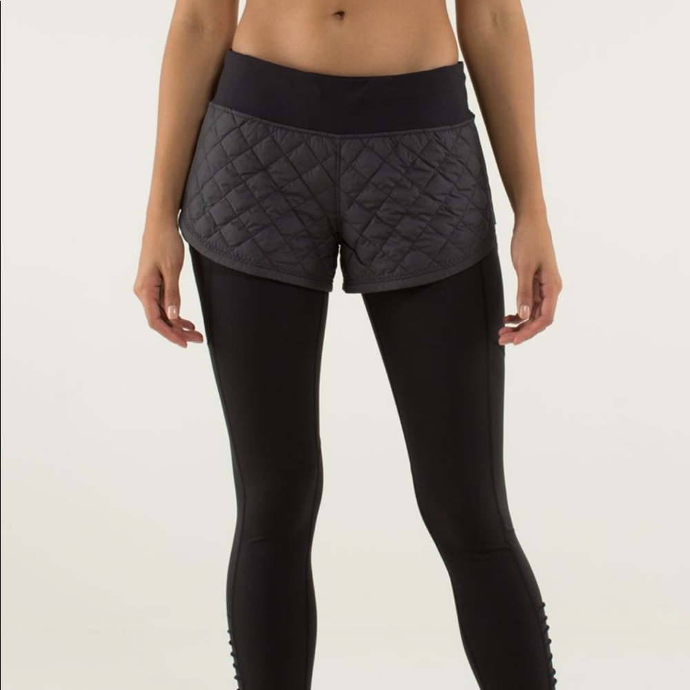 Lululemon Hot Cheeks Quilted Short
